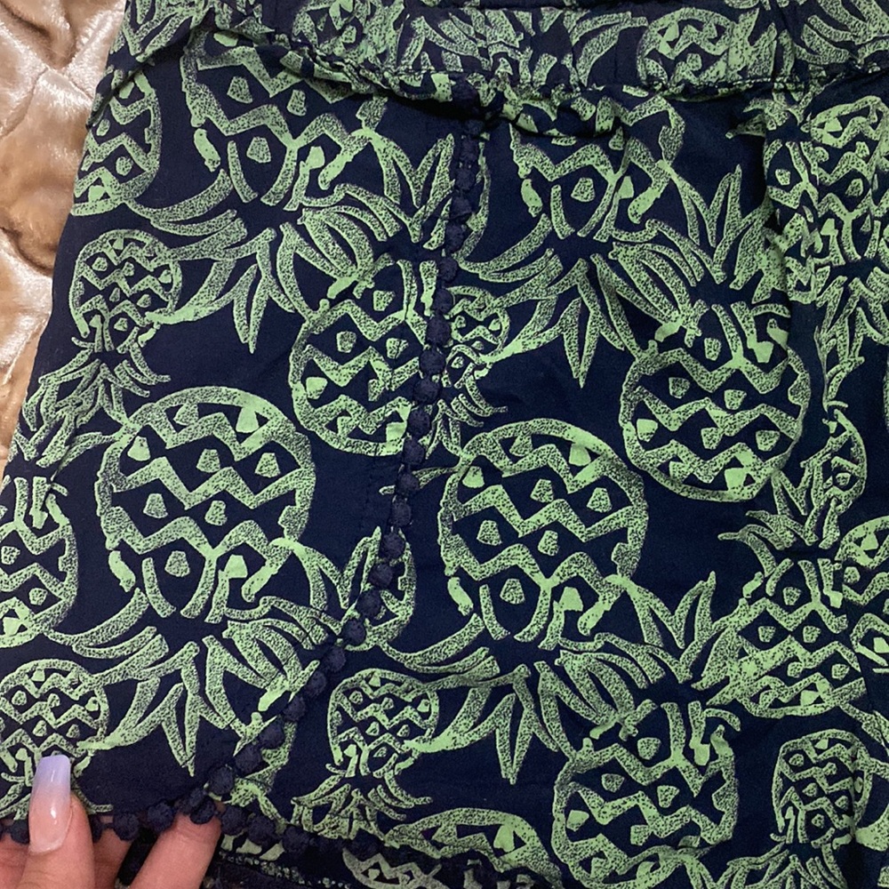 Navy blue and green pineapple shorts - Picture 2 of 5